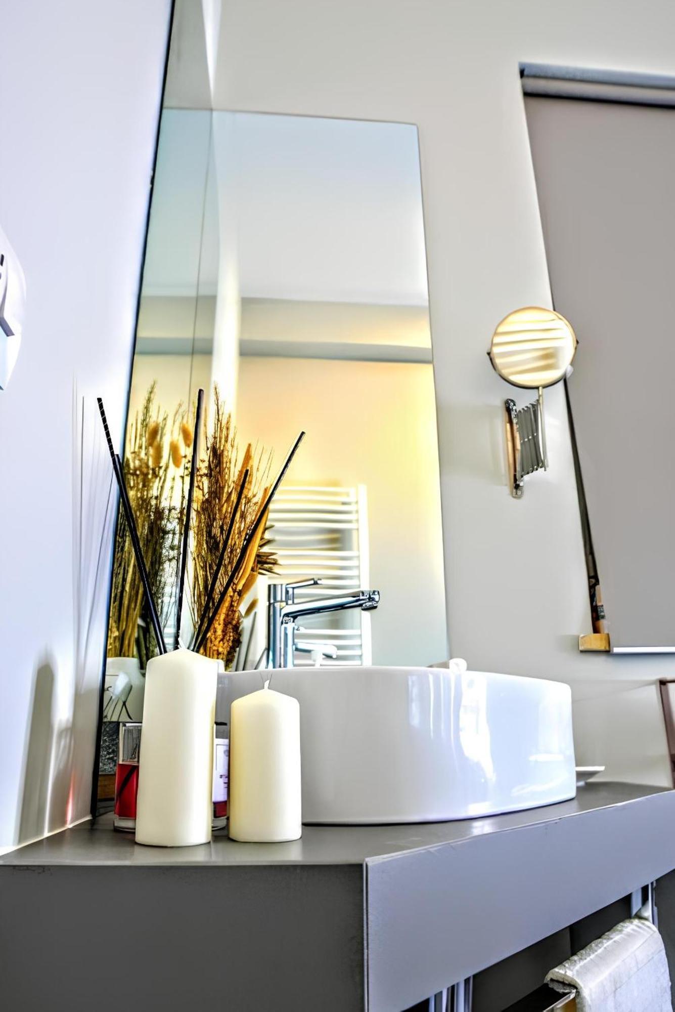 Ferienwohnung Vuel Sea View House -10 Minutes From The Airport Fiumicino Exterior foto
