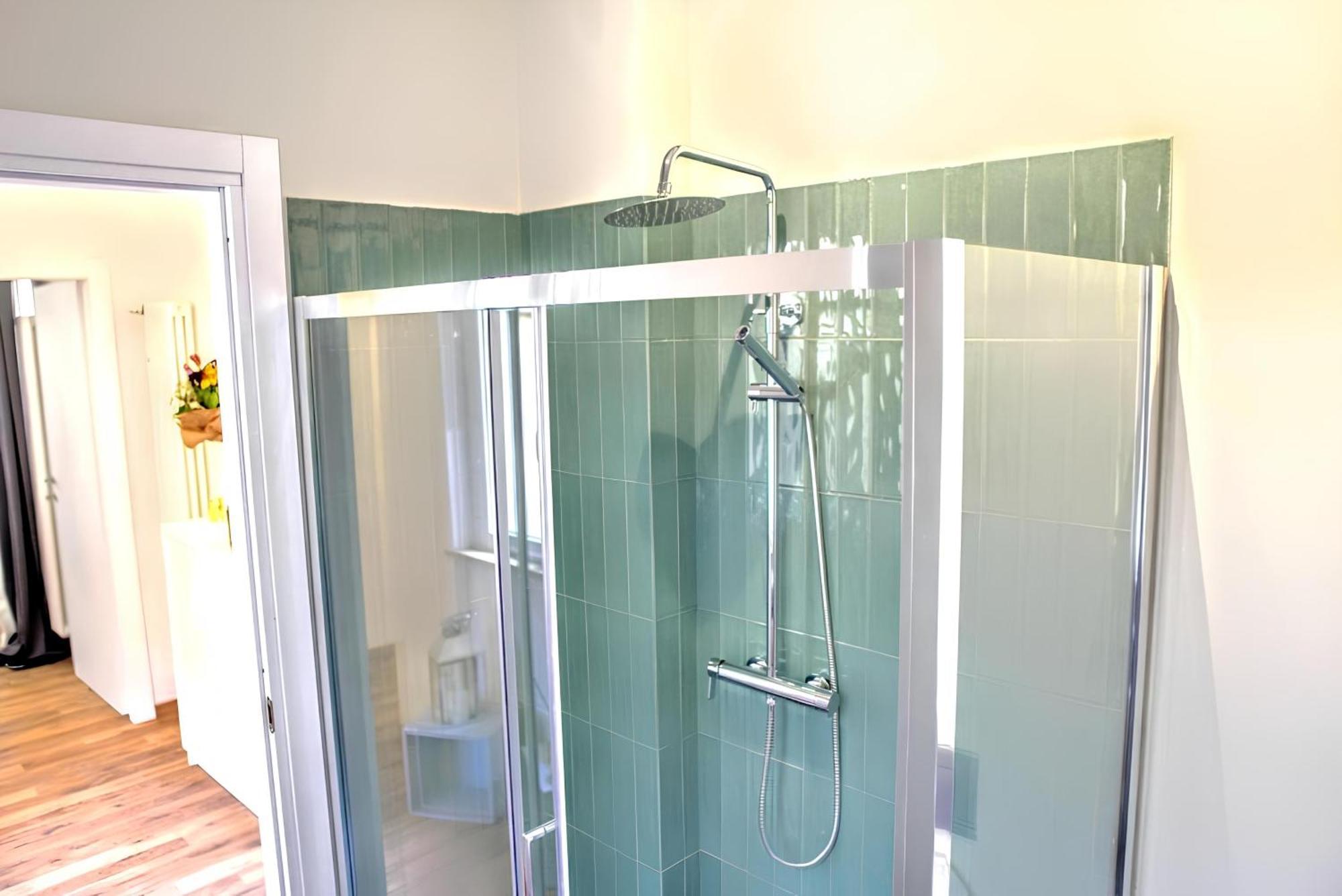 Ferienwohnung Vuel Sea View House -10 Minutes From The Airport Fiumicino Exterior foto
