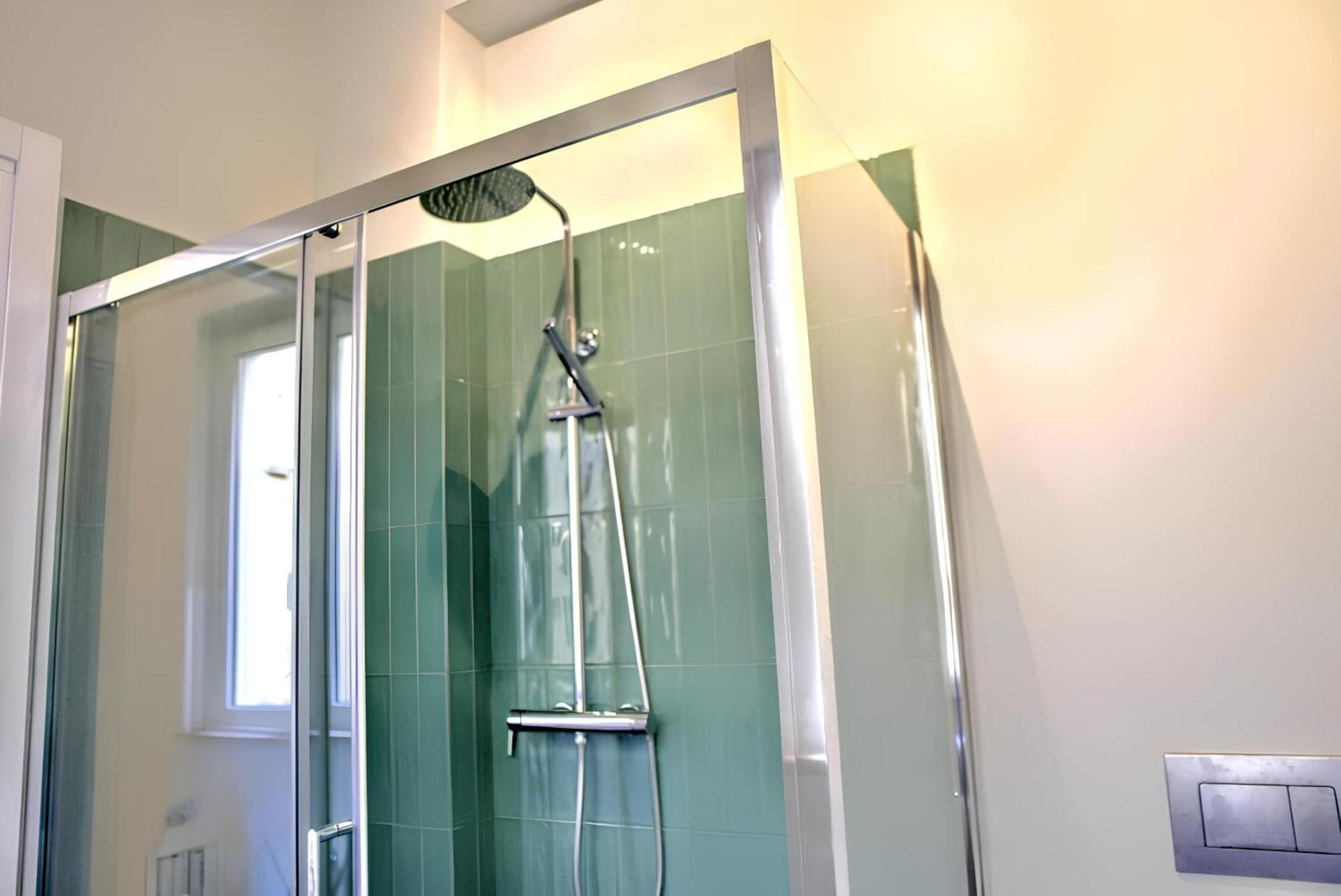Ferienwohnung Vuel Sea View House -10 Minutes From The Airport Fiumicino Exterior foto