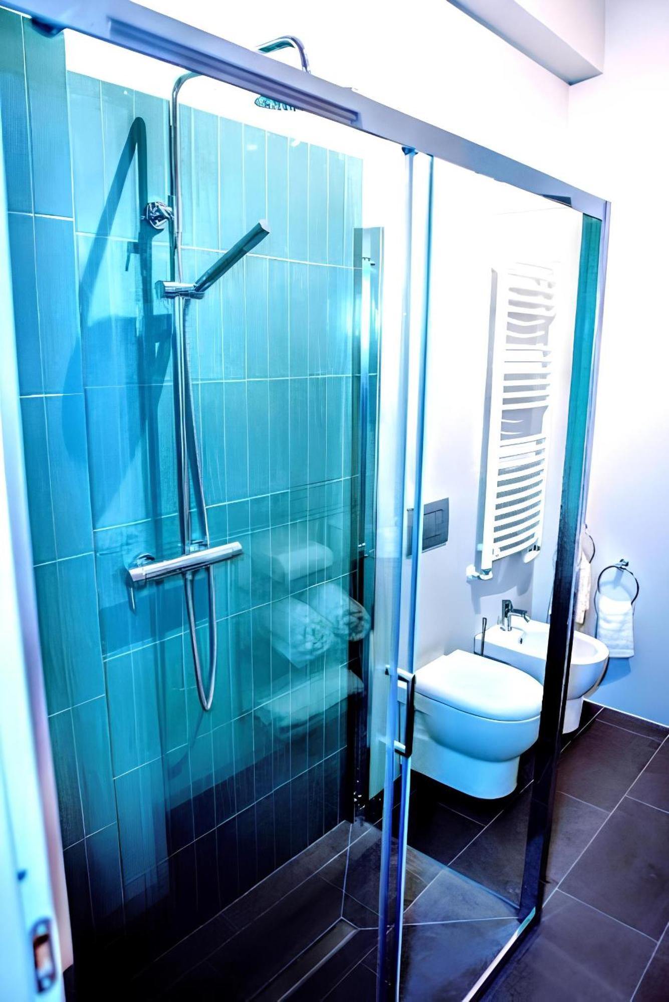 Ferienwohnung Vuel Sea View House -10 Minutes From The Airport Fiumicino Exterior foto